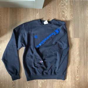 Champion crew neck sweatshirt